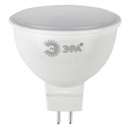 Лампа светодиодная ЭРА GU5.3 9W 2700K матовая LED MR16-9W-827-GU5.3 R Б0054239  купить